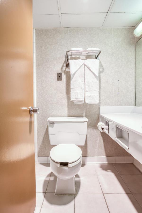 Oyo Hotel Tulsa I-44 Midtown المظهر الخارجي الصورة